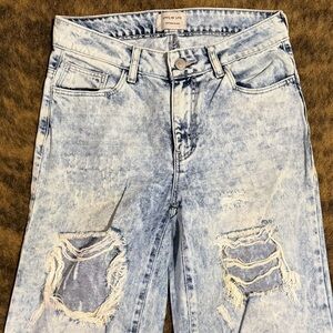 Trendy Light Blue Distressed Women's Jeans